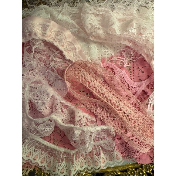 Other - Lace trim Pink & White 20+ yards lot vintage DIY slow Stitch Junk Journal s27
